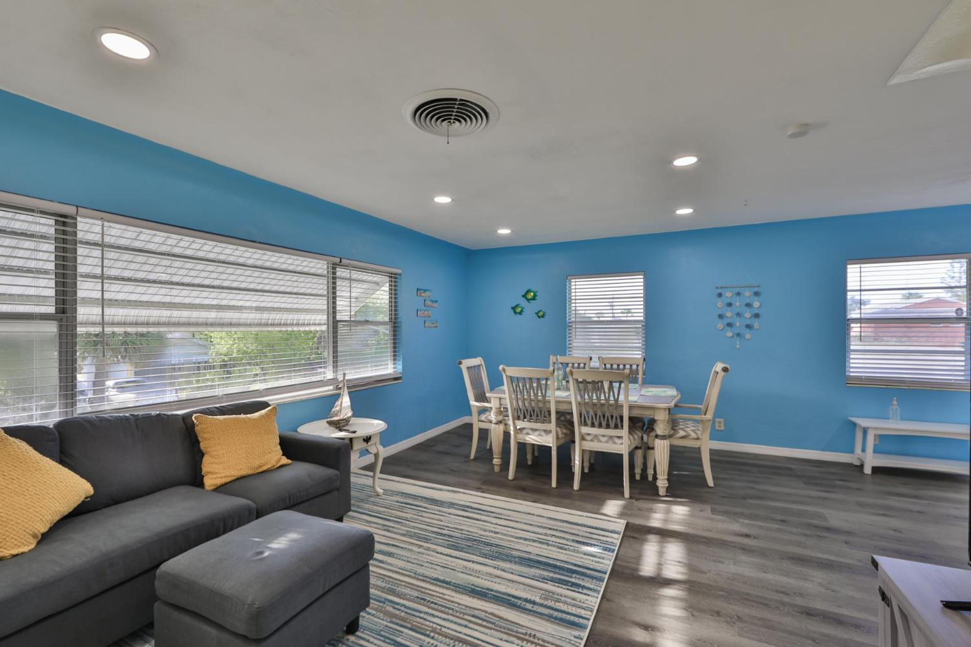 Lovely Vacation Home 1 Block From Beach & Downtown Gulfport San Petersburgo Exterior foto